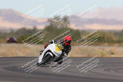 media/Oct-30-2022-CVMA (Sun) [[fb421c3cec]]/Race 6 500 Supersport-350 Supersport/